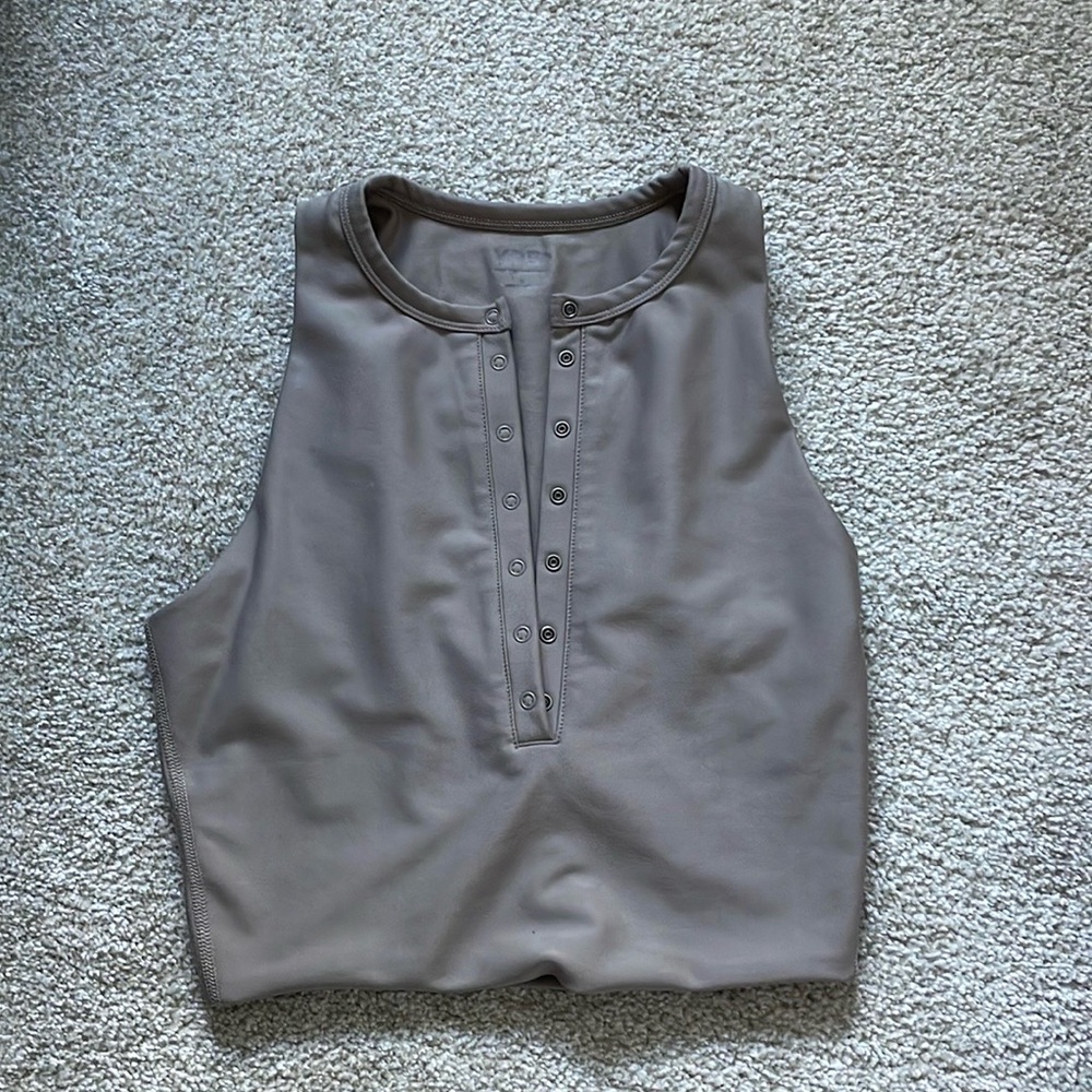 Abercrombie and Fitch YBP Henley slim tank